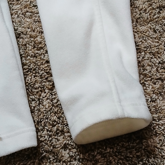 Columbia Women's White Fleece Jacket - Picture 2 of 12